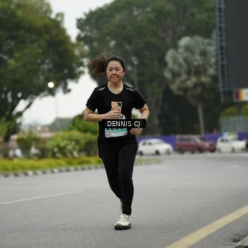 Runner Photo 8919080