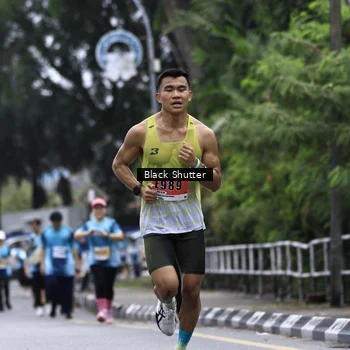 Runner Photo 8919082