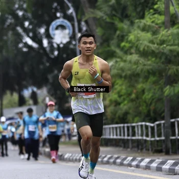 Runner Photo 8919087