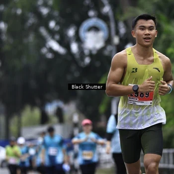 Runner Photo 8919090