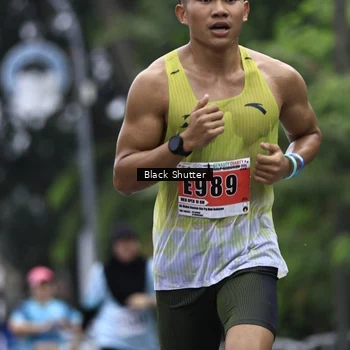 Runner Photo 8919119