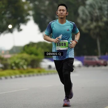 Runner Photo 8919124