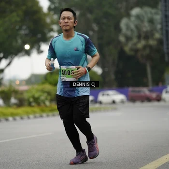Runner Photo 8919135