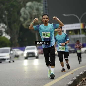 Runner Photo 8919206