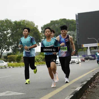 Runner Photo 8919487