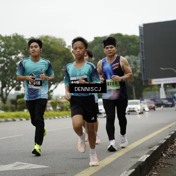 Runner Photo 8919496