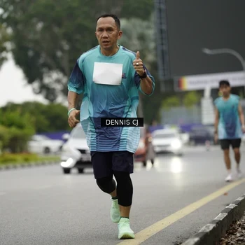 Runner Photo 8919546