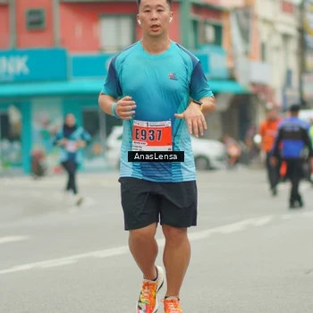 Runner Photo 8919612