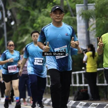 Runner Photo 8919659