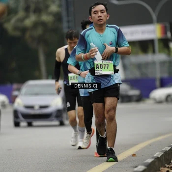 Runner Photo 8919662