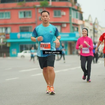 Runner Photo 8919705
