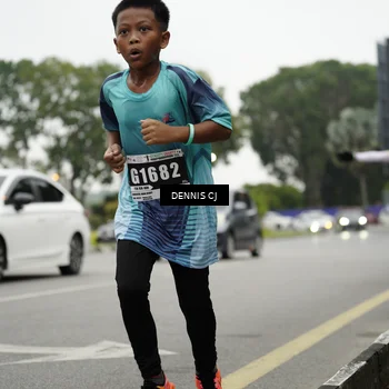Runner Photo 8919741