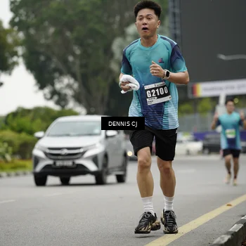 Runner Photo 8919840