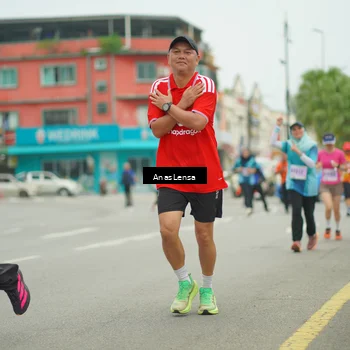 Runner Photo 8919976