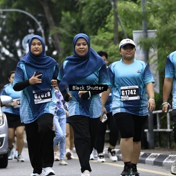 Runner Photo 8920011