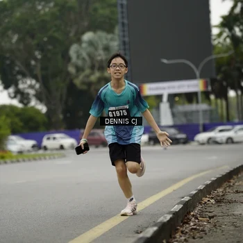 Runner Photo 8920072