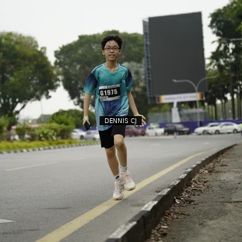 Runner Photo 8920095