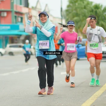 Runner Photo 8920103