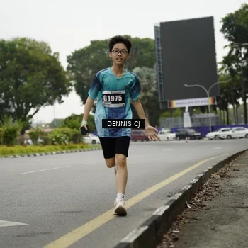 Runner Photo 8920109
