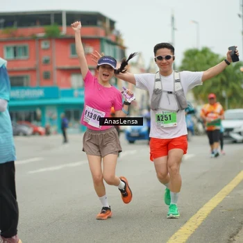Runner Photo 8920431