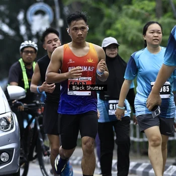 Runner Photo 8920480
