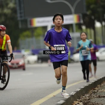Runner Photo 8920522