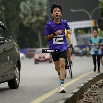 Runner Photo 8920533