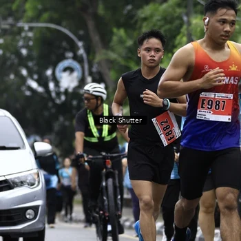 Runner Photo 8920545
