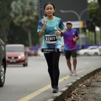Runner Photo 8920546