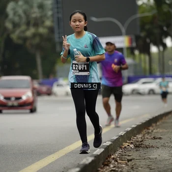Runner Photo 8920548