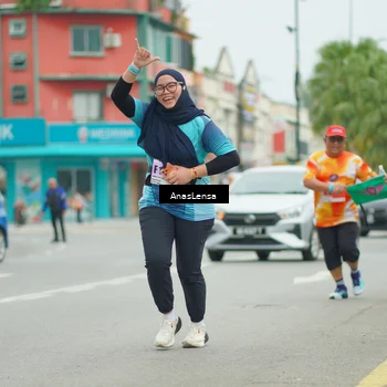 Runner Photo 8920581