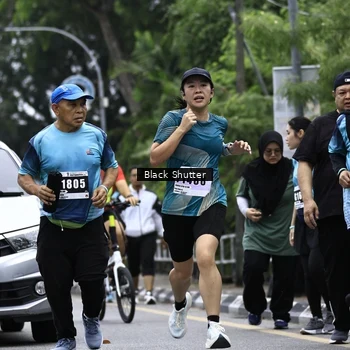 Runner Photo 8920805