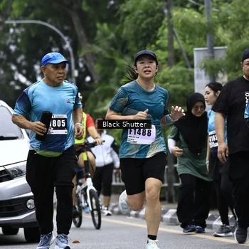 Runner Photo 8920828
