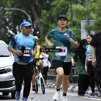 Runner Photo 8920830