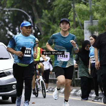 Runner Photo 8920849