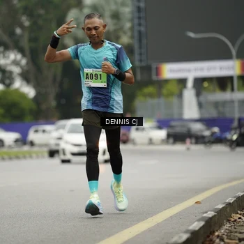 Runner Photo 8920916