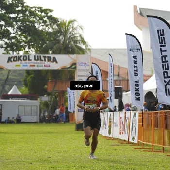 Runner Photo 8920917