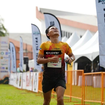 Runner Photo 8920979