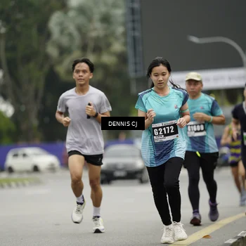 Runner Photo 8921017