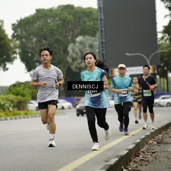 Runner Photo 8921035