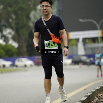 Runner Photo 8921112