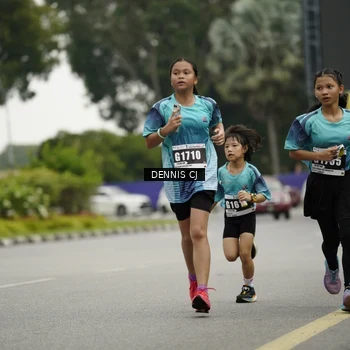 Runner Photo 8921152