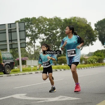 Runner Photo 8921175