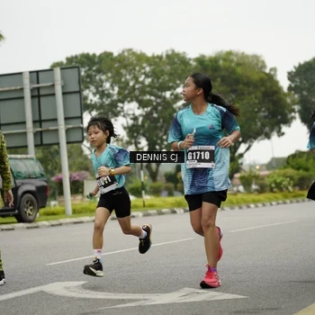 Runner Photo 8921176