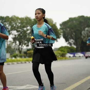 Runner Photo 8921185