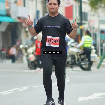 Runner Photo 8921190