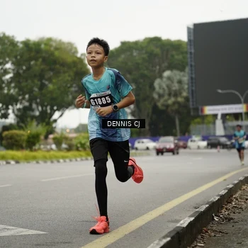 Runner Photo 8921194
