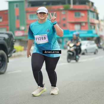 Runner Photo 8921202