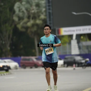 Runner Photo 8921217