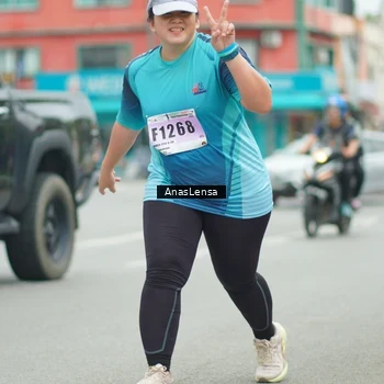 Runner Photo 8921224